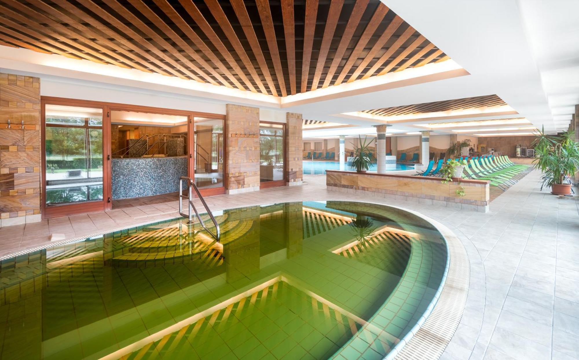 อควาเรลล์ โฮเทล ซีเกลด Hotel เซเกลด ภายนอก รูปภาพ